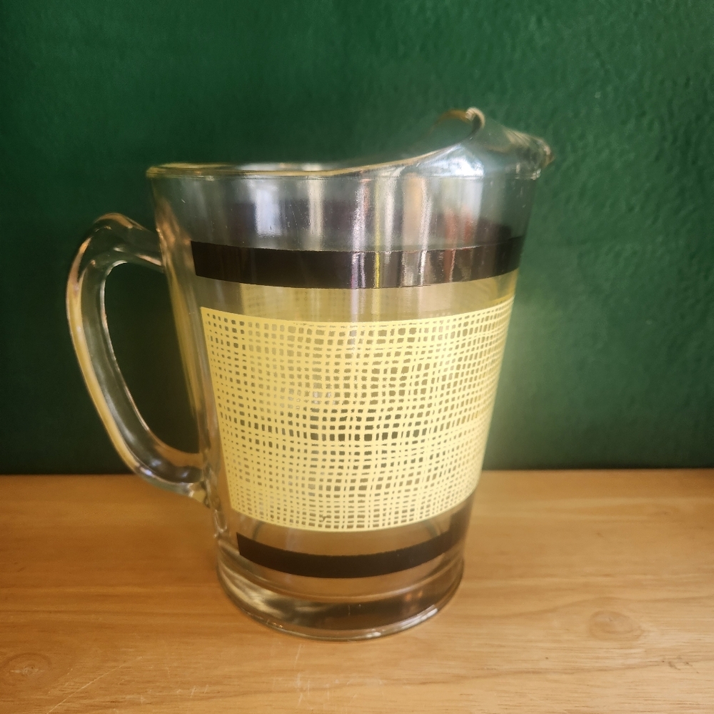 MCM Glass Pitcher Large Yellow Barware Burlap 1950s Ice Tea Cocktail